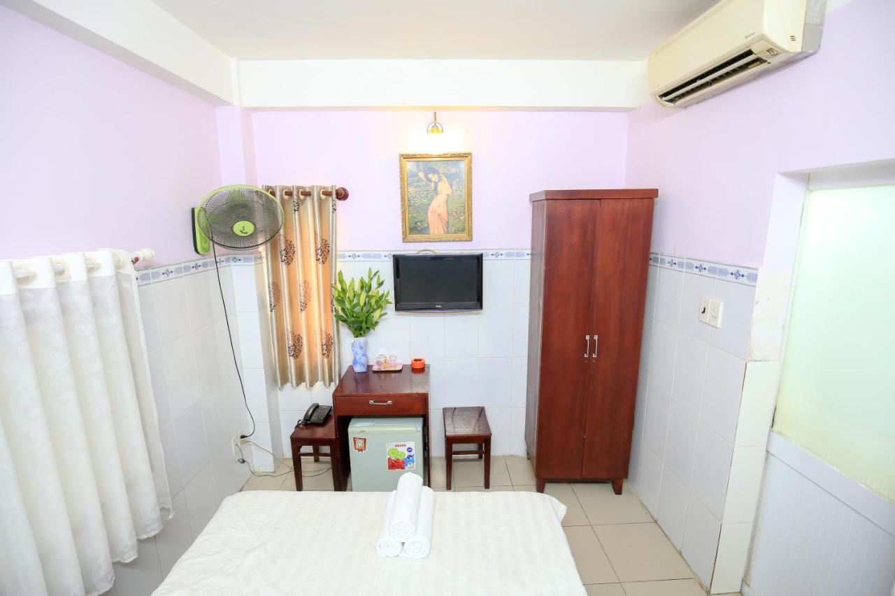 Nguyen Thao Hotel Хошимин Экстерьер фото