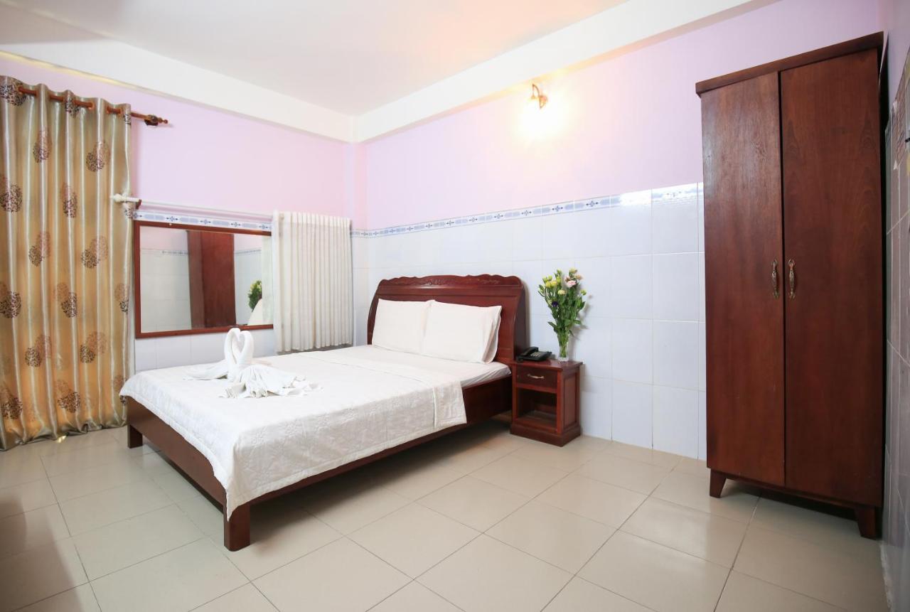 Nguyen Thao Hotel Хошимин Экстерьер фото
